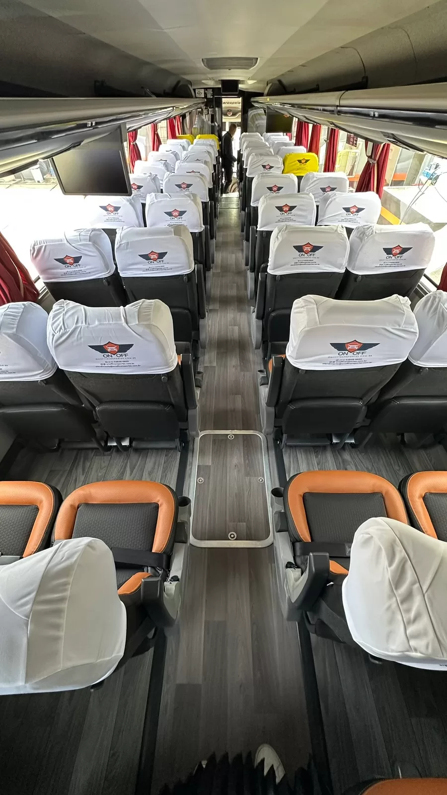 onibus-marcopolo-46lugares-dentro